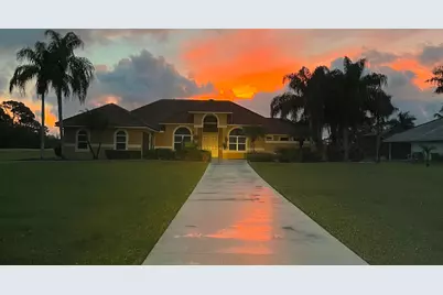8030 Woodsmuir Drive, Palm Beach Gardens, FL 33412 - Photo 2