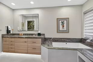 15822 Cypress Park Dr, Wellington, FL 33414 - Photo 20
