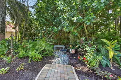 15822 Cypress Park Drive, Wellington, FL 33414 - Photo 36