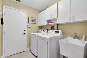 15822 Cypress Park Dr, Wellington, FL 33414 - Photo 28