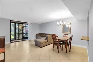 5190 Las Verdes Cir, Delray Beach, FL 33484 - Photo 4