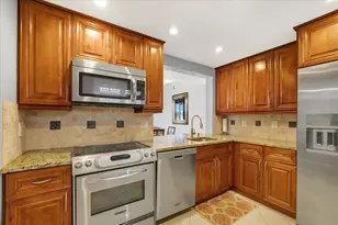 5190 Las Verdes Cir, Delray Beach, FL 33484 - Photo 1