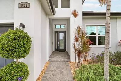 8852 SW Montova Way, Port Saint Lucie, FL 34987 - Photo 4
