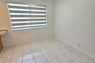 144 Dorchester G, West Palm Beach, FL 33417 - Photo 4