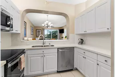 7775 Southampton Terrace #310, Tamarac, FL 33321 - Photo 2