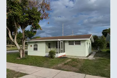 559 Nasturtium Avenue, Sebring, FL 33870 - Photo 1