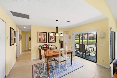 22 Lexington Lane W #D, Palm Beach Gardens, FL 33418 - Photo 6