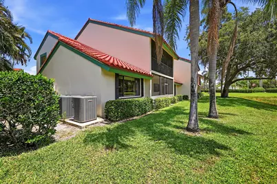 22 Lexington Lane W #D, Palm Beach Gardens, FL 33418 - Photo 22