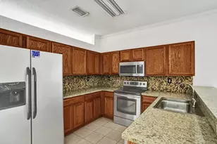 3717 Pebblebrook Manor, Coconut Creek, FL 33073 - Photo 16