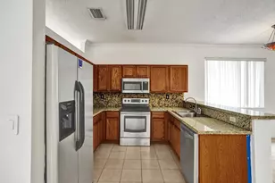 3717 Pebblebrook Manor, Coconut Creek, FL 33073 - Photo 12