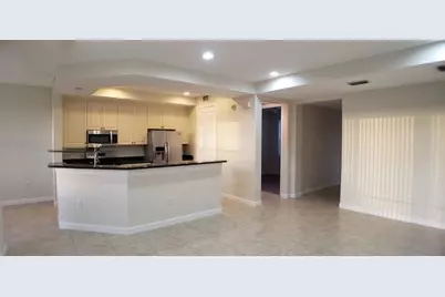 8207 NW 128th Lane #18-b, Parkland, FL 33076 - Photo 4
