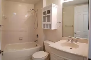 8207 NW 128th Ln, Parkland, FL 33076 - Photo 12