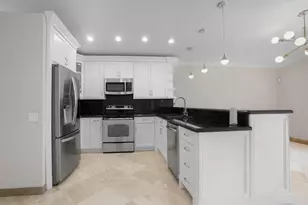 660 NW 45th Ave, Deerfield Beach, FL 33442 - Photo 16