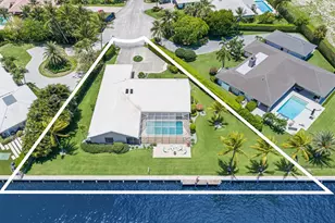 970 Orchid Ln, Gulf Stream, FL 33483 - Photo 4