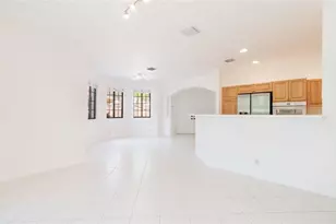 2692 Center Ct Dr, Weston, FL 33332 - Photo 16