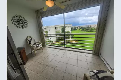 2600 NE 1st Lane #402, Boynton Beach, FL 33435 - Photo 2