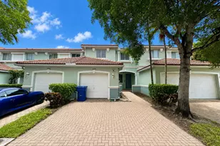 2228 Oakmont Dr, Riviera Beach, FL 33404 - Photo 2