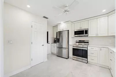 4854 Equestrian Circle #Apt B, Boynton Beach, FL 33436 - Photo 16