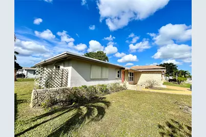 2090 NW 84th Terrace, Pembroke Pines, FL 33024 - Photo 26