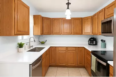 103 SE Bonita Court, Port Saint Lucie, FL 34983 - Photo 10