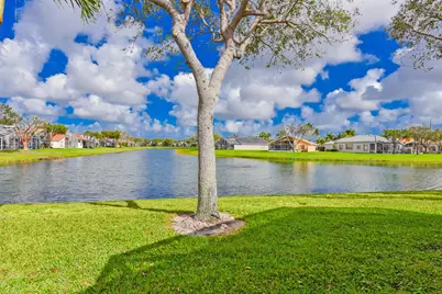 7118 Treviso Lane, Boynton Beach, FL 33472 - Photo 14