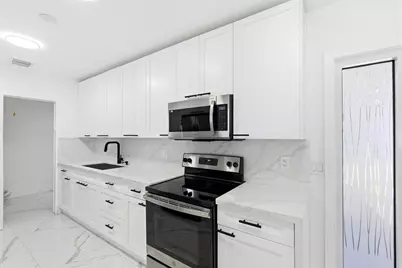 6444 Oak Street, Hollywood, FL 33024 - Photo 8