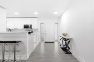 6444 Oak St, Hollywood, FL 33024 - Photo 4
