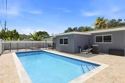 6444 Oak Street, Hollywood, FL 33024 - Photo 2