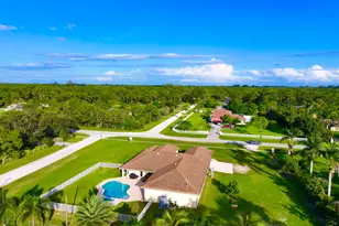 6613 Hall Blvd, The Acreage, FL 33470 - Photo 6