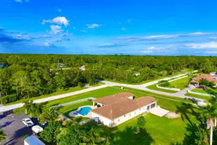 6613 Hall Blvd, The Acreage, FL 33470 - Photo 56