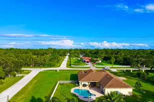 6613 Hall Blvd, The Acreage, FL 33470 - Photo 4