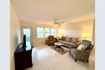 116 Windsor F, West Palm Beach, FL 33417 - Photo 4