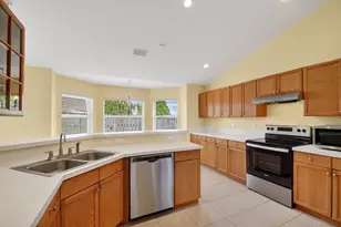 1163 Essex Dr, Wellington, FL 33414 - Photo 12