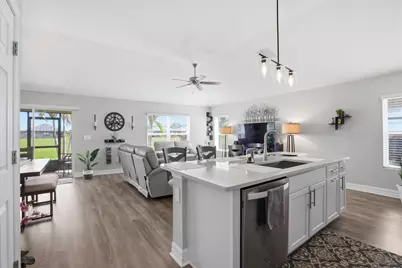 5655 NW Pine Trail Circle, Port Saint Lucie, FL 34983 - Photo 28