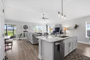 5655 NW Pine Trail Cir, Port Saint Lucie, FL 34983 - Photo 28