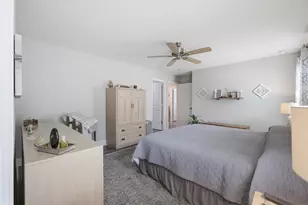 5655 NW Pine Trail Cir, Port Saint Lucie, FL 34983 - Photo 14