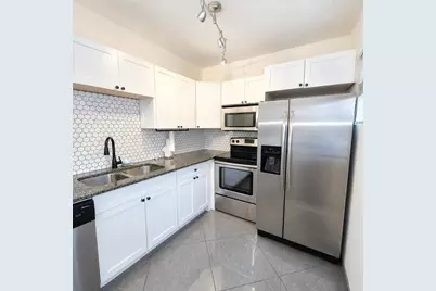 3709 S Olive Avenue #301 Central Dr, West Palm Beach, FL 33405 - Photo 4