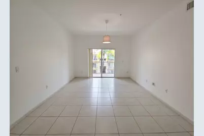7240 NW 114th Avenue #304, Doral, FL 33178 - Photo 2