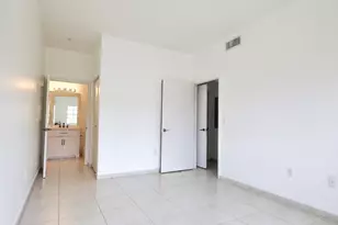7240 NW 114th Ave, Doral, FL 33178 - Photo 12