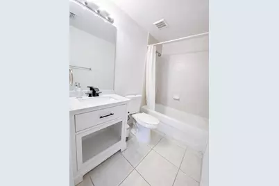 7240 NW 114th Avenue #304, Doral, FL 33178 - Photo 10