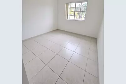 7240 NW 114th Avenue #304, Doral, FL 33178 - Photo 8