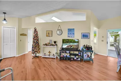 2265 SE Carnation Avenue, Port Saint Lucie, FL 34952 - Photo 2