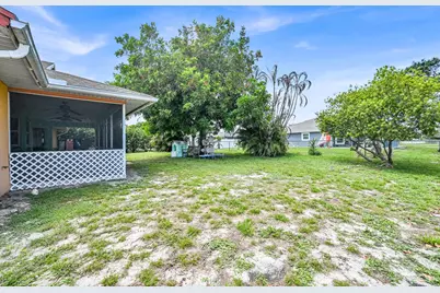 2265 SE Carnation Avenue, Port Saint Lucie, FL 34952 - Photo 24