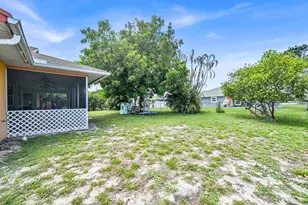 2265 SE Carnation Ave, Port Saint Lucie, FL 34952 - Photo 24