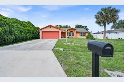 2265 SE Carnation Avenue, Port Saint Lucie, FL 34952 - Photo 1