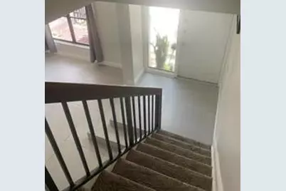 1660 W Golfview Drive, Pembroke Pines, FL 33026 - Photo 10