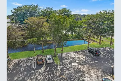 2701 Riverside Drive #Apt 516, Coral Springs, FL 33065 - Photo 6