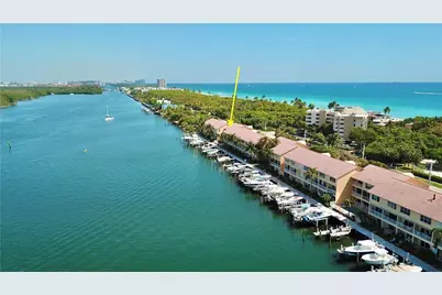 4230 N Ocean Drive, Hollywood, FL 33019 - Photo 2