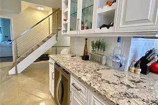 4230 N Ocean Dr, Hollywood, FL 33019 - Photo 10