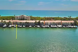 4230 N Ocean Dr, Hollywood, FL 33019 - Photo 2